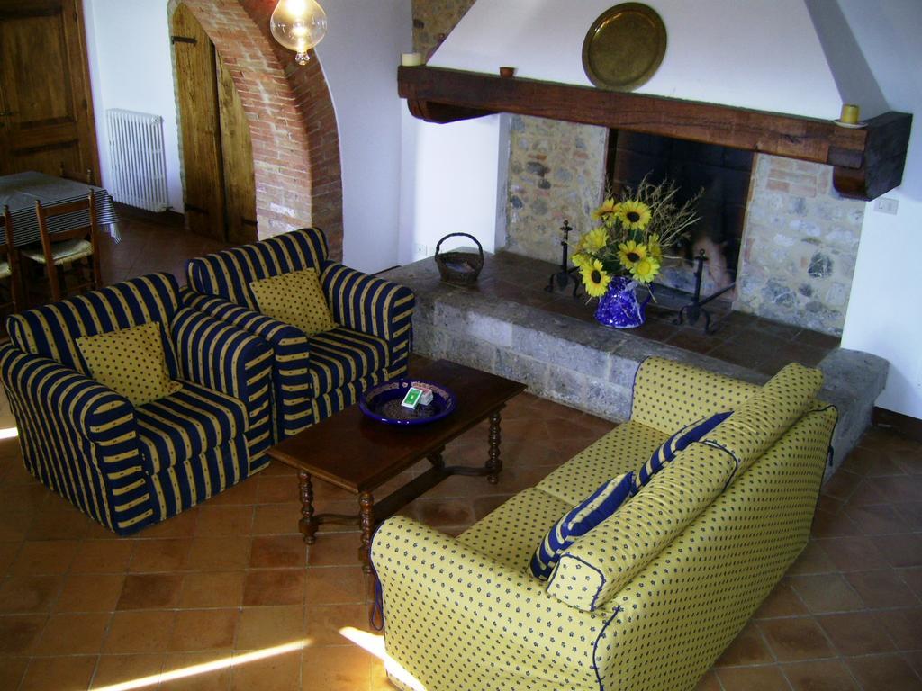 Agriturismo Fattoria Di Corsano Corsano  Стая снимка
