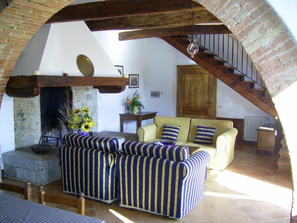Agriturismo Fattoria Di Corsano Corsano  Стая снимка